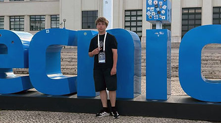 ALUNO DA ESJCFF VAI REPRESENTAR PORTUGAL NA INTERNATIONAL OLYMPIAD IN ARTIFICIAL INTELLIGENCE 2026
